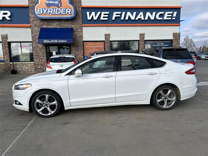 2015 Ford Fusion SE