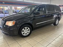 2013 Chrysler Town and Country Touring