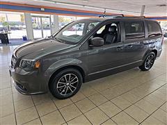 2016 Dodge Grand Caravan R/T