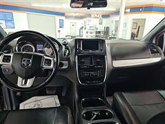 2016 Dodge Grand Caravan R/T