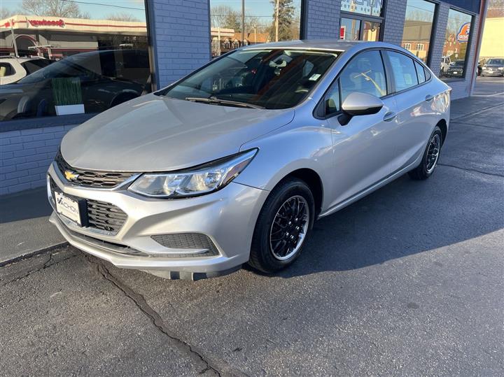 2018 Chevrolet Cruze LS