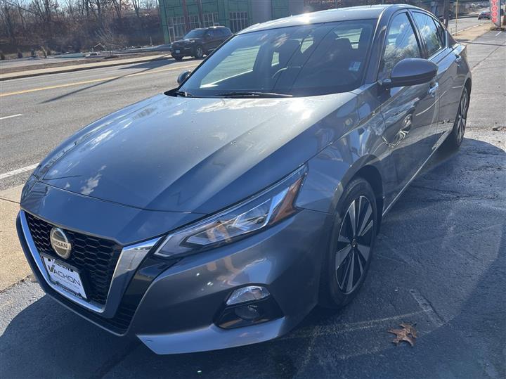 2020 Nissan Altima 2.5 SV