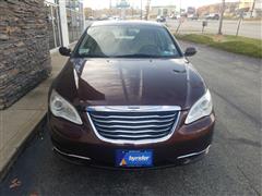 2013 Chrysler 200 Touring