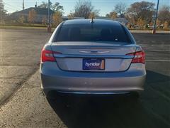 2014 Chrysler 200 Touring