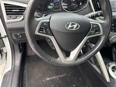 2013 Hyundai Veloster w/Gray Int