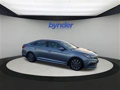 Hyundai Sonata's photo