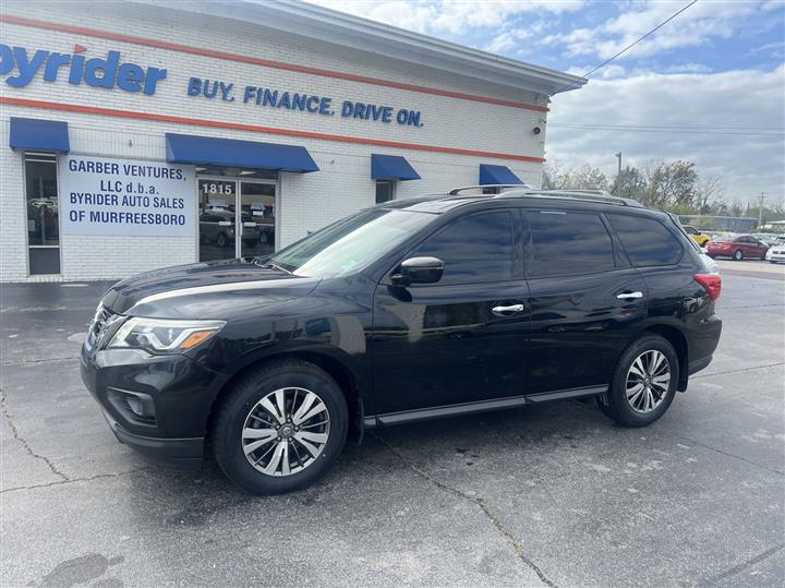 2018 Nissan Pathfinder S