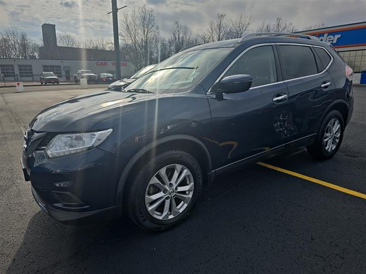 2016 Nissan Rogue SV