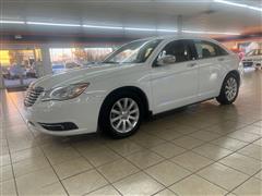 2013 Chrysler 200 Limited