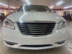 2013 Chrysler 200 Limited