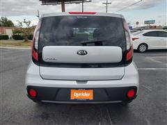 2017 Kia Soul Base