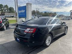 2015 Ford Taurus SE