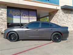 2017 Dodge Charger SE