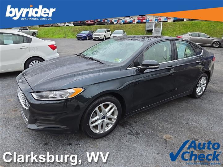 2014 Ford Fusion SE