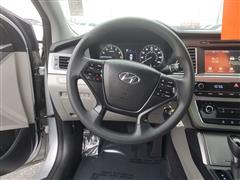 2016 Hyundai Sonata 2.4L SE