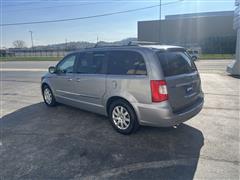 2014 Chrysler Town and Country Touring