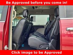 2012 Chrysler Town and Country Touring-L