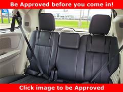 2012 Chrysler Town and Country Touring-L