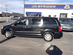 2016 Chrysler Town and Country Touring