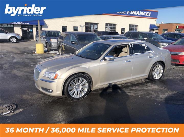 2012 Chrysler 300 300C Luxury Series