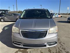 2014 Chrysler Town and Country Touring