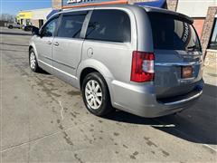 2014 Chrysler Town and Country Touring