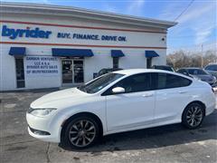 2016 Chrysler 200 S