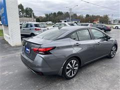 2020 Nissan Versa SR