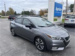 2020 Nissan Versa SR