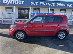 2013 Kia Soul Base