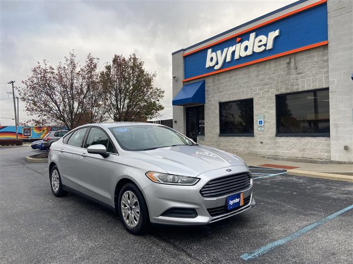 2013 Ford Fusion S