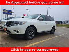 Nissan Pathfinder's photo