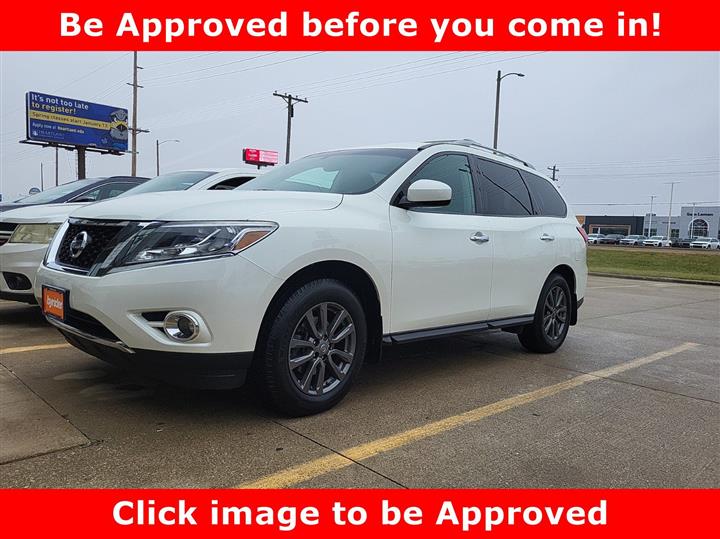 2016 Nissan Pathfinder SV