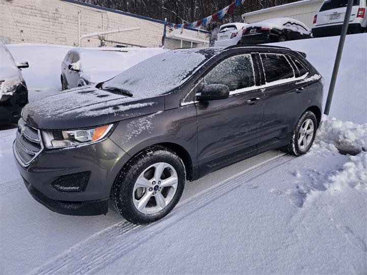 2017 Ford Edge SE