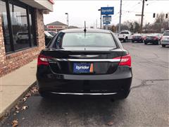 2012 Chrysler 200 Touring