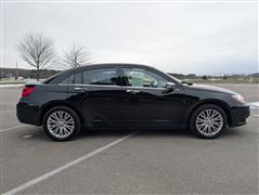 2012 Chrysler 200 Limited