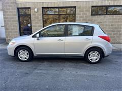 2010 Nissan Versa 1.8 S