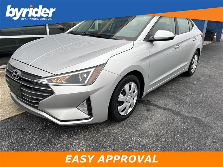 2019 Hyundai Elantra SE