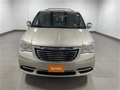 2012 Chrysler Town and Country Touring-L