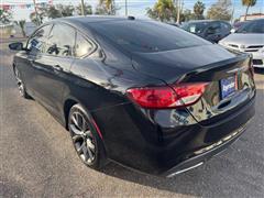 2015 Chrysler 200 S