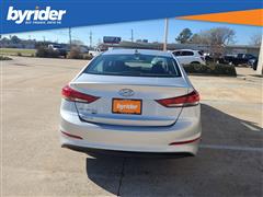 2018 Hyundai Elantra SE