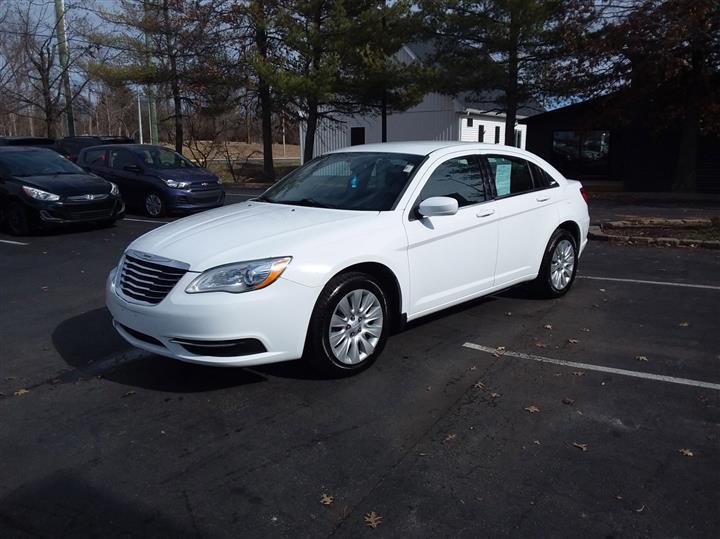 2014 Chrysler 200 LX