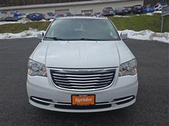 2015 Chrysler Town and Country Touring