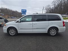 2015 Chrysler Town and Country Touring