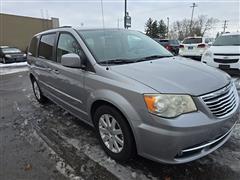 2013 Chrysler Town and Country Touring