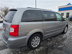 2013 Chrysler Town and Country Touring