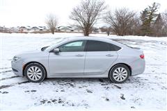 2015 Chrysler 200 LX