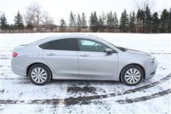 2015 Chrysler 200 LX