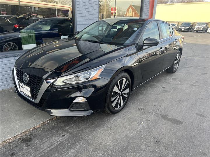 2021 Nissan Altima 2.5 SV