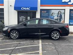 2016 Chrysler 200 S